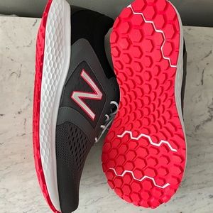 New Balance Men’s 520 V5 Running Shoe, NWOT, Orange & Grey